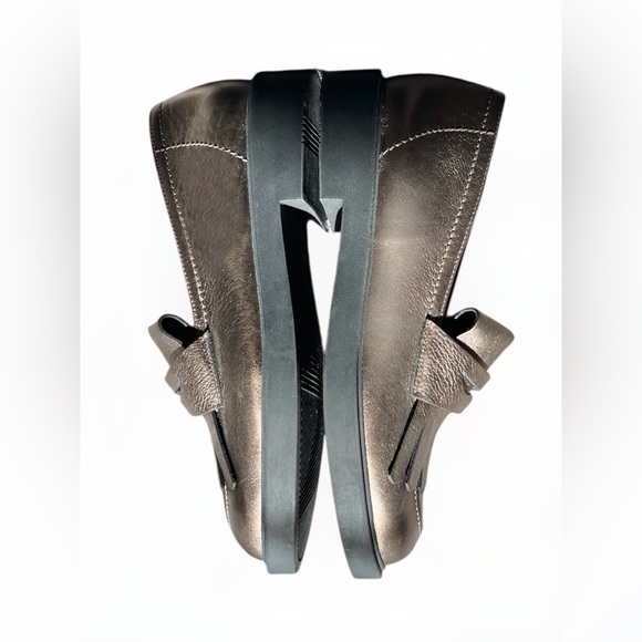 Paul Green NWOB Stacy Flat Women's Leather Shoes Loafers Grunge Metallic US 9.5 - Picture 6 of 12